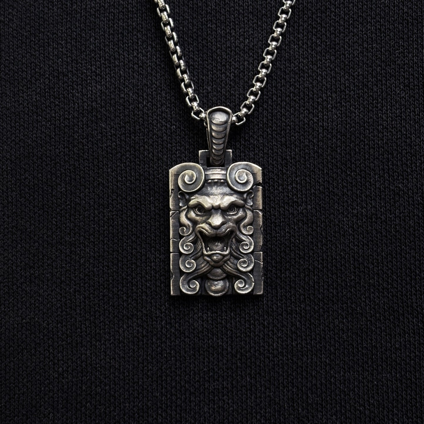 LION of Fiumei Street