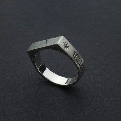 STOIC Peaky Ring - Midwinter outside