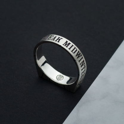 STOIC Peaky Ring - Midwinter outside