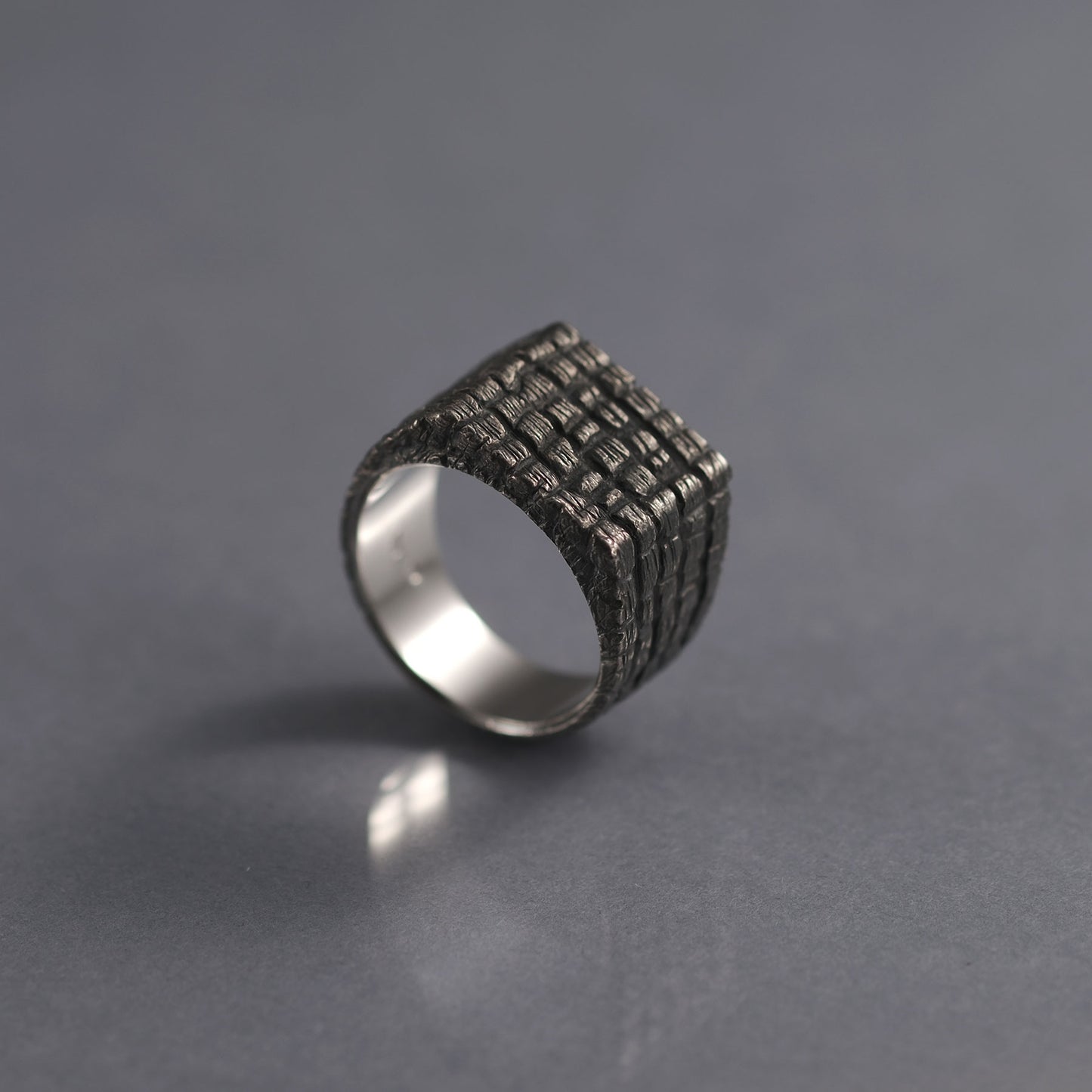 FORGED Yakisugi ezüst pecsétgyűrű